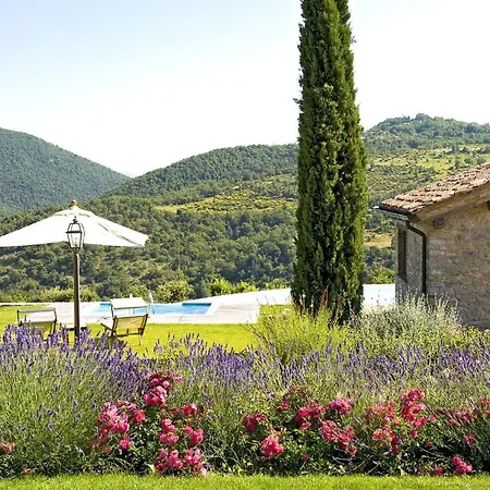Sleeps 18 Pool Air Con Wifi Antognola